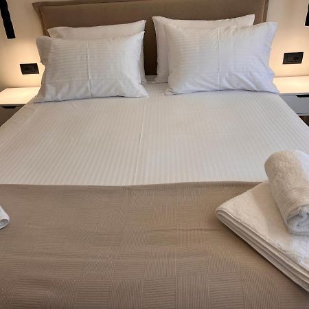 Corfu Memories Boutique Apartment ภายนอก รูปภาพ