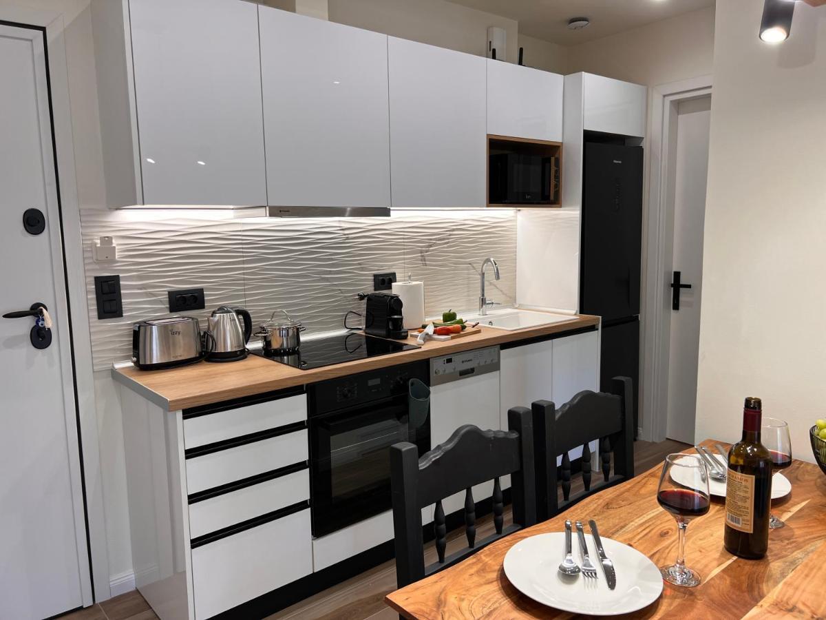 Corfu Memories Boutique Apartment ภายนอก รูปภาพ